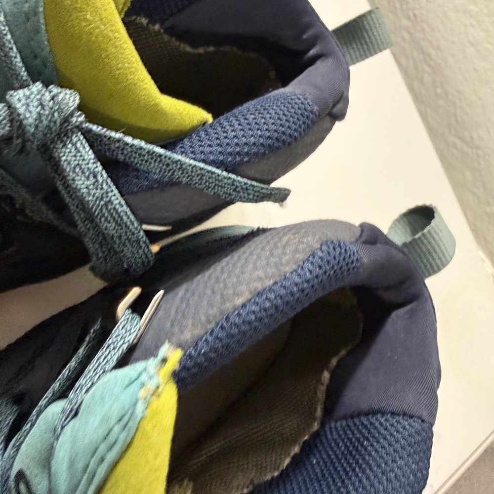 Salomon Blue and Green Hiking Boots - Picture 6 of 8